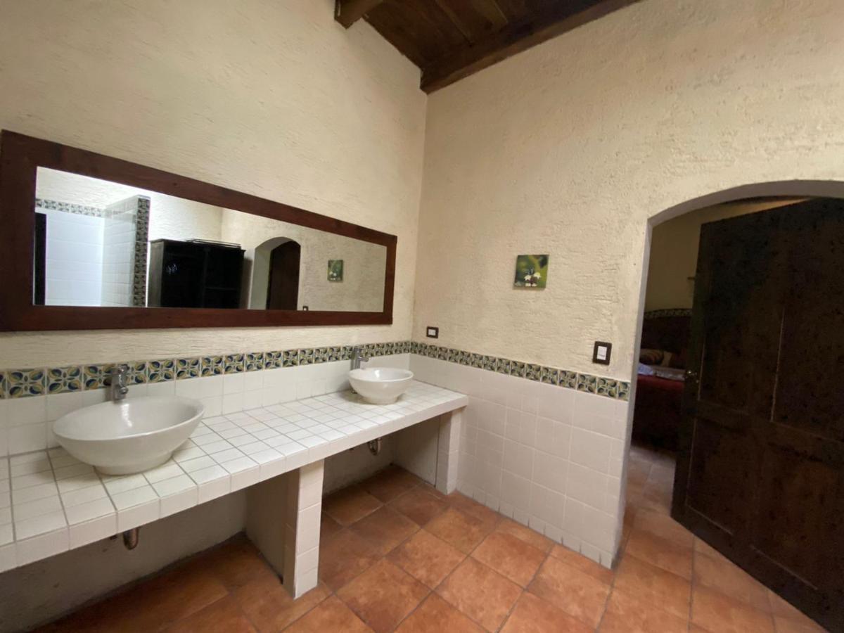 Casa Del Viajero Colonial Apartment Antigua Ngoại thất bức ảnh