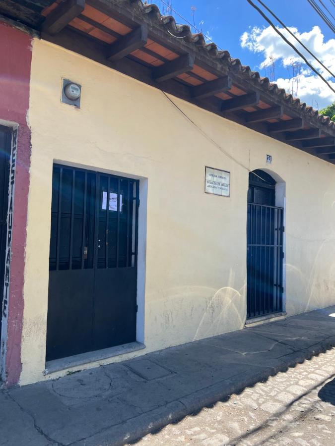 Casa Del Viajero Colonial Apartment Antigua Ngoại thất bức ảnh