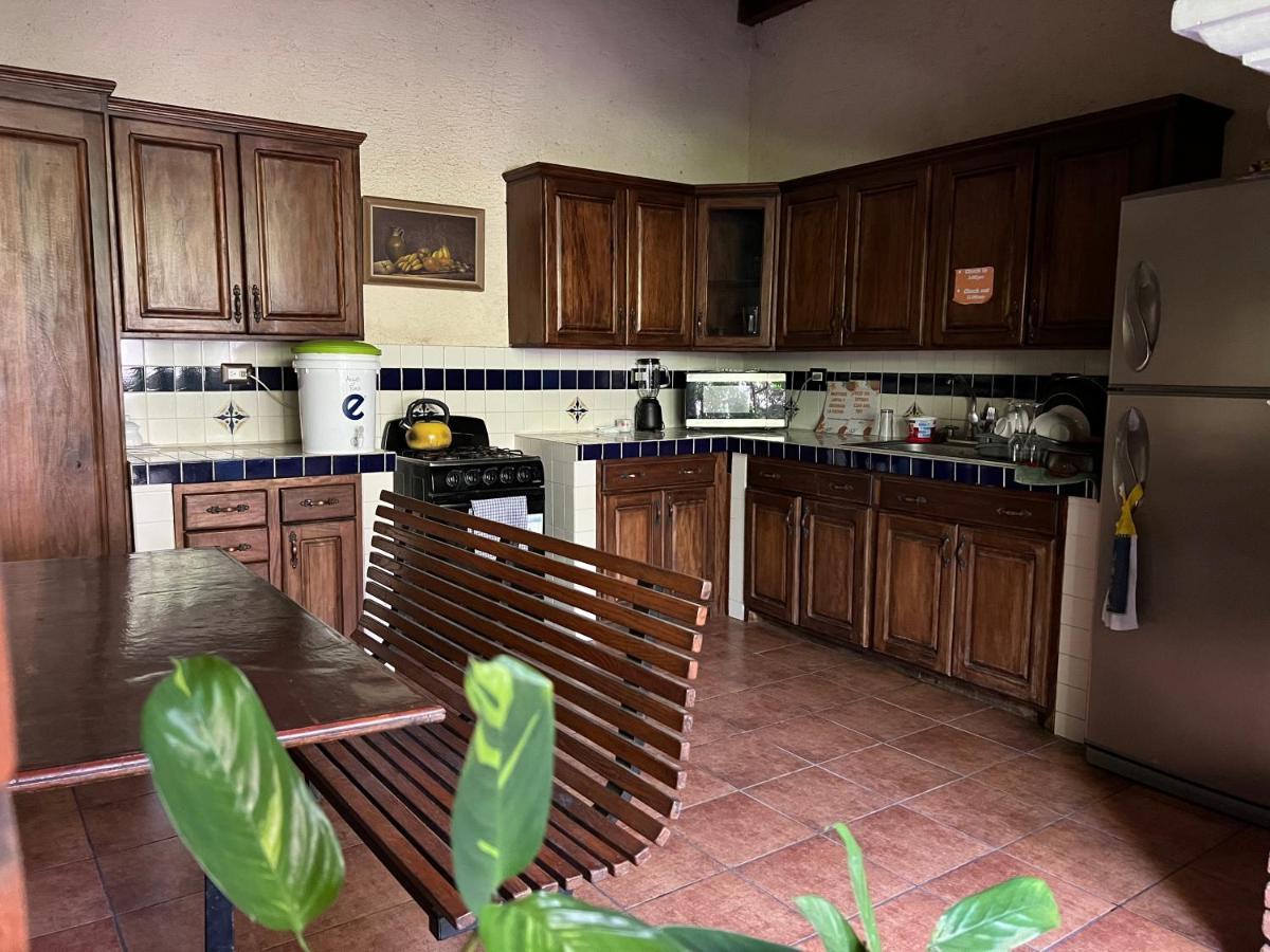 Casa Del Viajero Colonial Apartment Antigua Ngoại thất bức ảnh